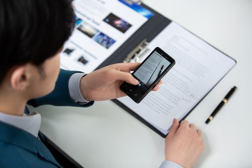 跨境溝通神器來了 涵蓋16大領(lǐng)域?qū)I(yè)詞匯,訊飛雙屏翻譯機(jī)真香